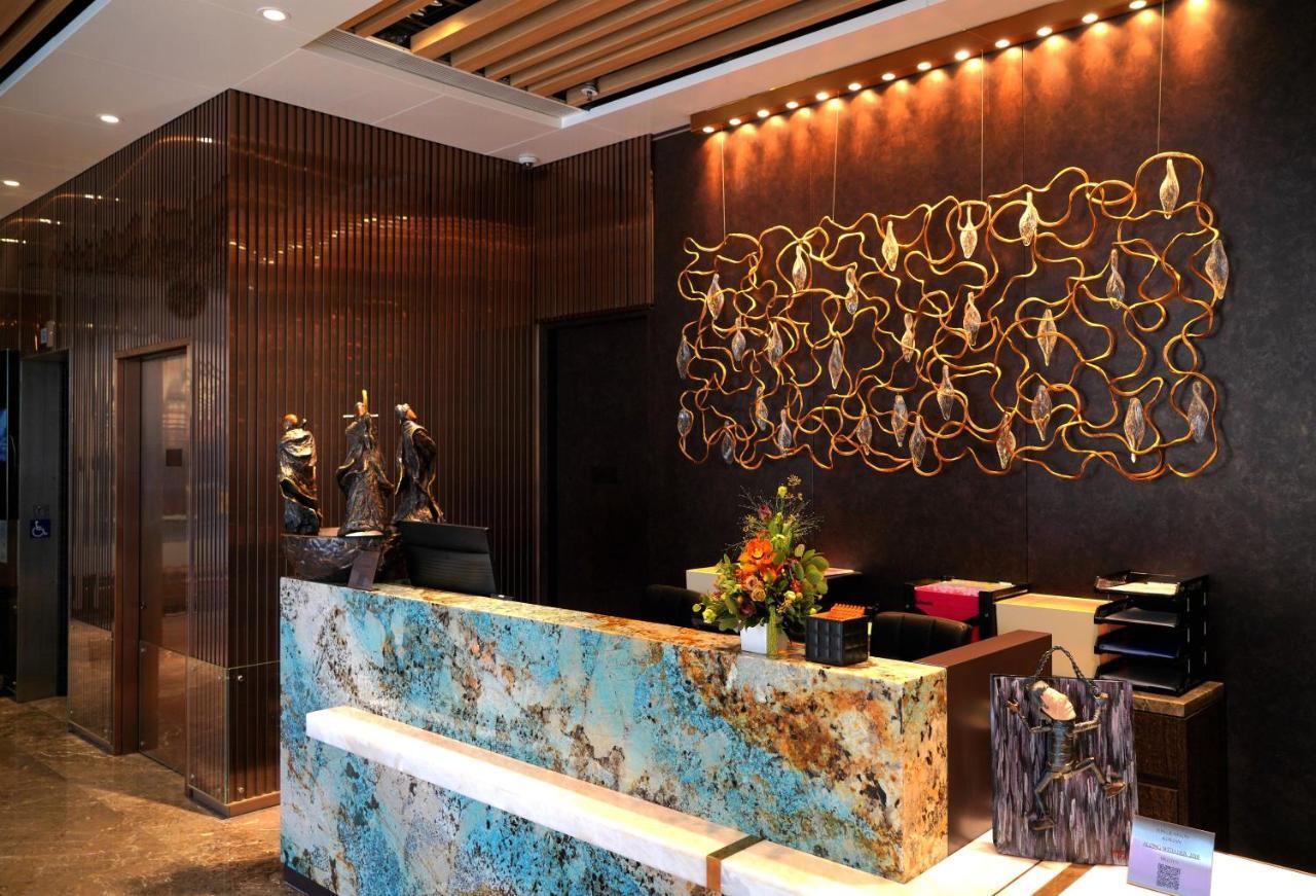 E Hotel Хонконг Екстериор снимка