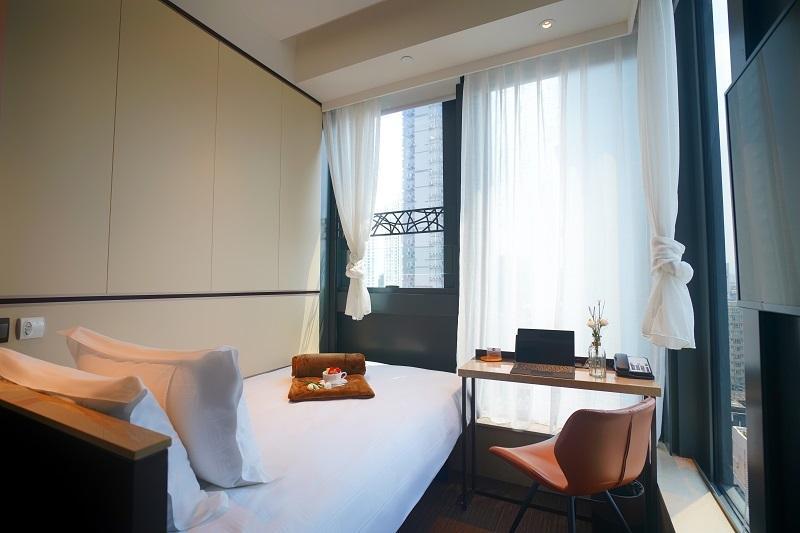 E Hotel Хонконг Екстериор снимка